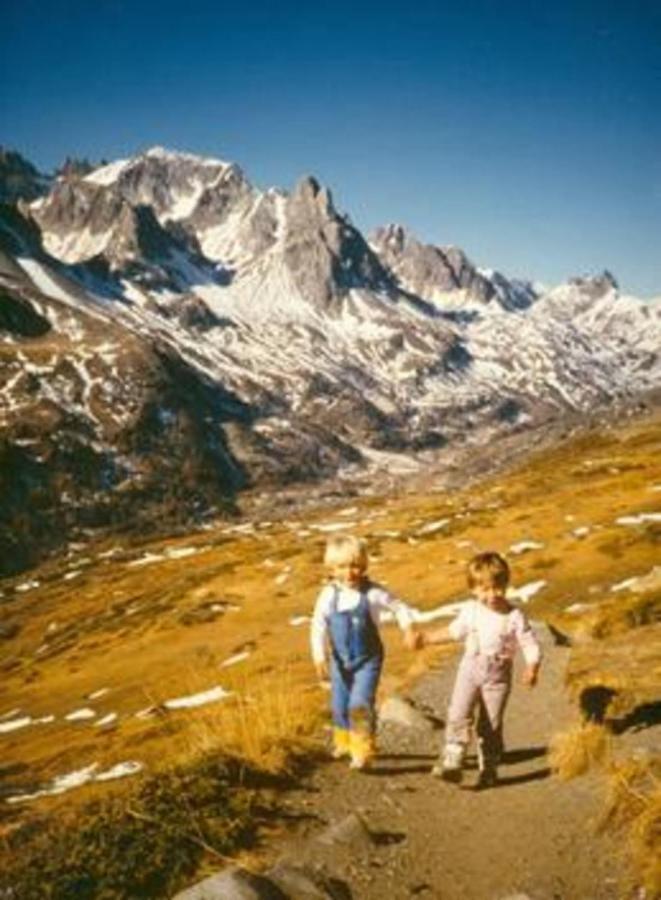Le Leyrier Hameau Des Chazals Nevache Hautes Alpes Εξωτερικό φωτογραφία